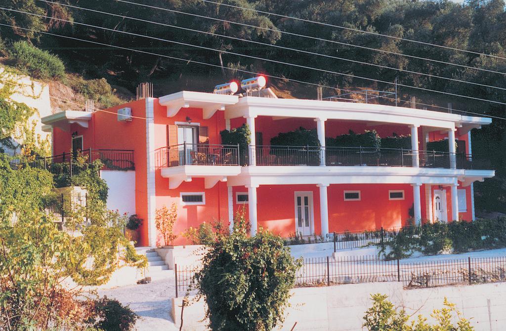 Nikas Villa Orange Apartments Parga Exteriör bild
