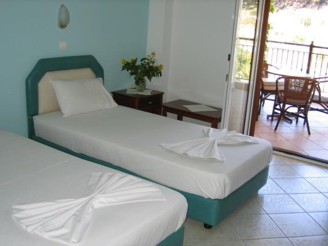 Nikas Villa Orange Apartments Parga Rum bild